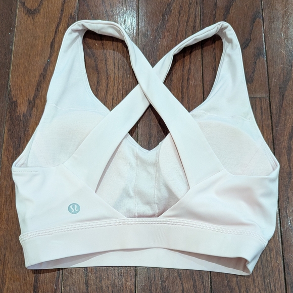 Lululemon Envital Bra *Medium Support, Strawberry Milkshake - size 2 - Picture 7 of 10